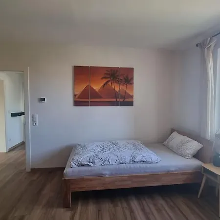 Zentrale Wohnung Mit Kueche&Wlan Neustadt an der Weinstraße Extérieur photo